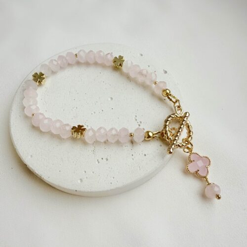 Браслет из розового кварца с клевером "Беатриче"