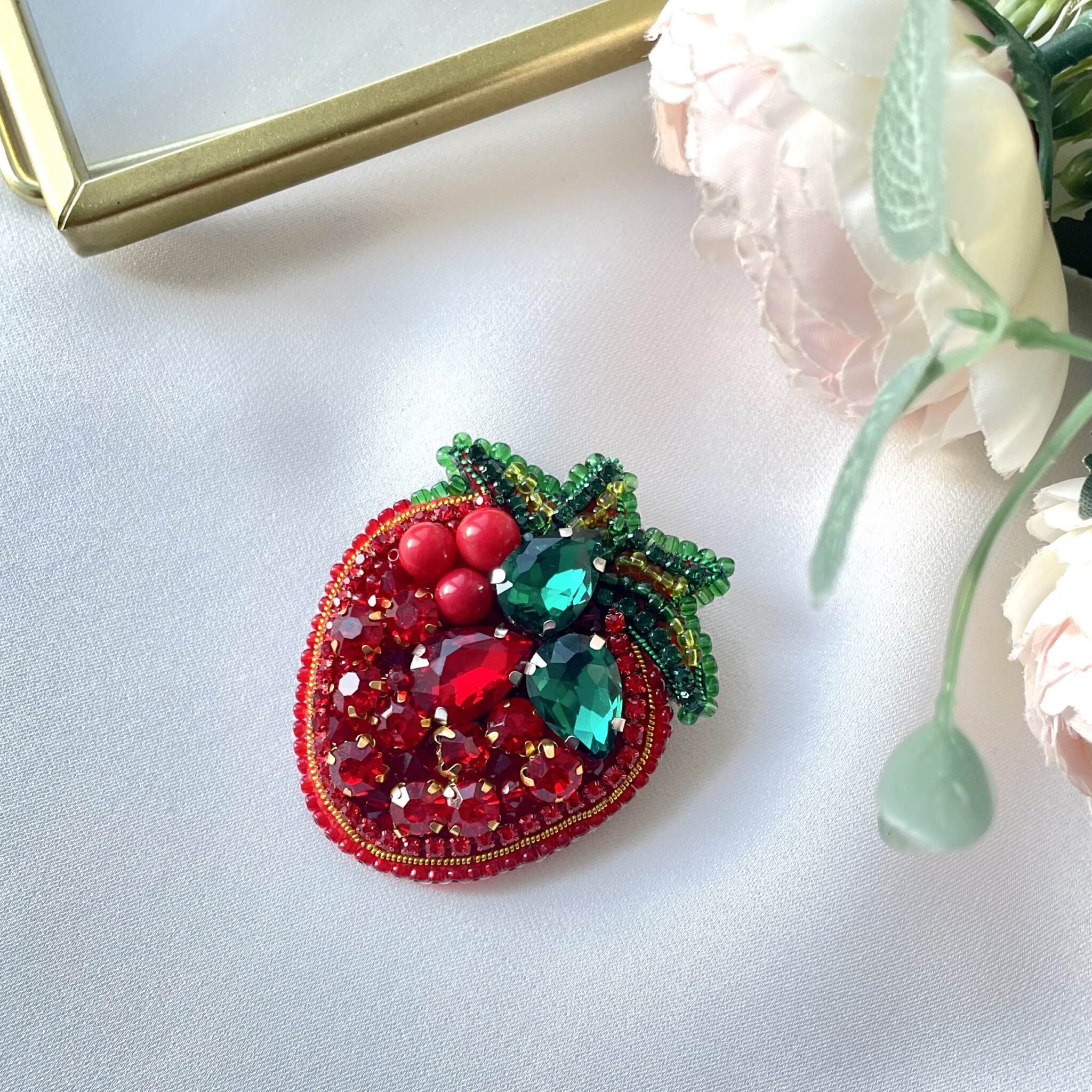 Кораллы из бисера мастер класс. Бисероплетение елизавета соренсен. Кораллы бисером. Браслет из бисера кораллы. Брошь коралл из бисера.