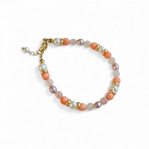 Браслет из коралла, розового кварца и жемчуга
