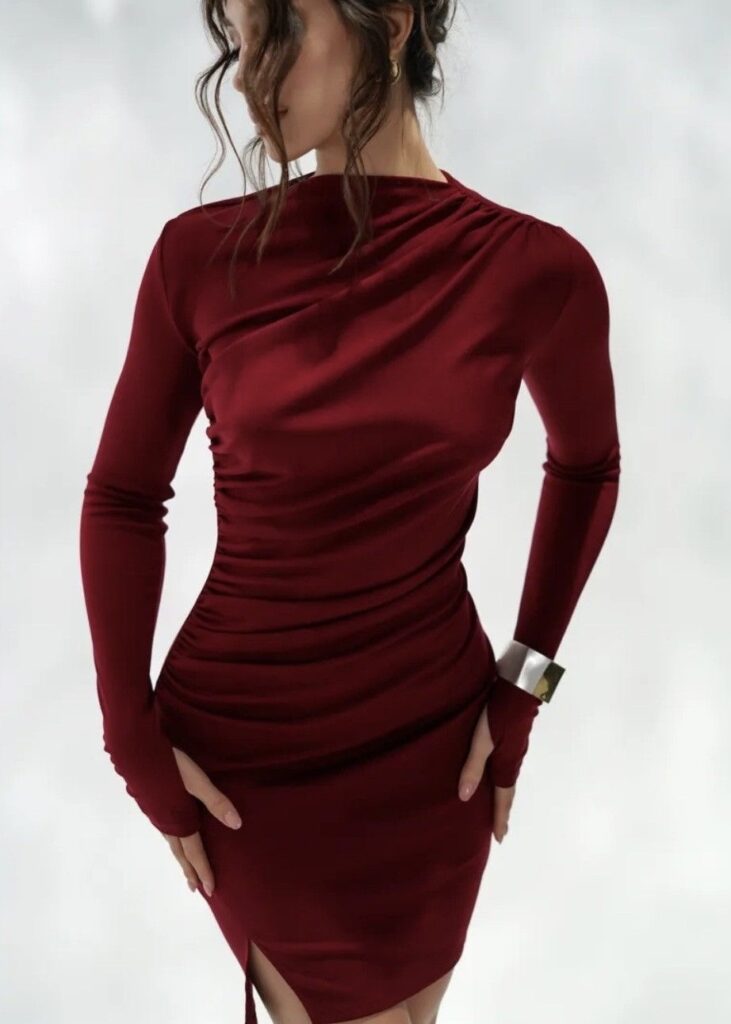 Какие украшения надеть на Новый год 2026