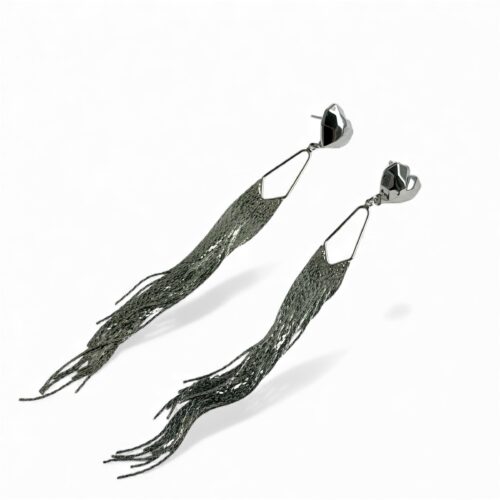 Удлиненные вечерние серьги-сердца