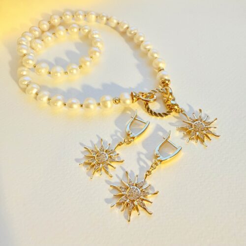 Комплект колье и серьги с солнцем