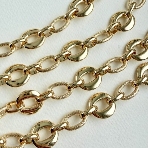 Цепь с подвеской из барочного жемчуга