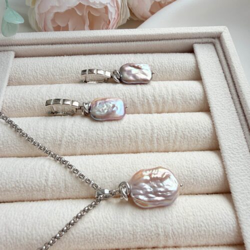 Комплект с розовым барочным жемчугом "Розалия"